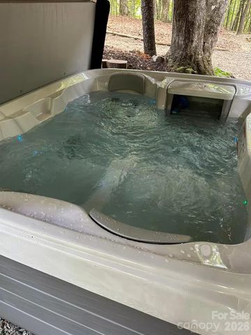 73 Pine Road, Rosman, NC 28772