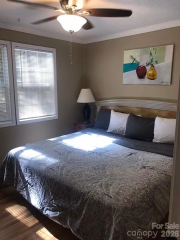 73 Pine Road, Rosman, NC 28772