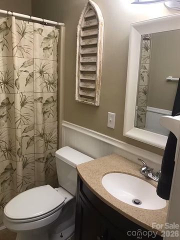 73 Pine Road, Rosman, NC 28772