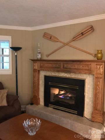 73 Pine Road, Rosman, NC 28772