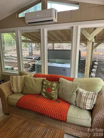 73 Pine Road, Rosman, NC 28772