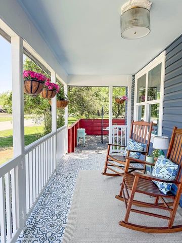 26815 W Hardy Road, Spring, TX 77373