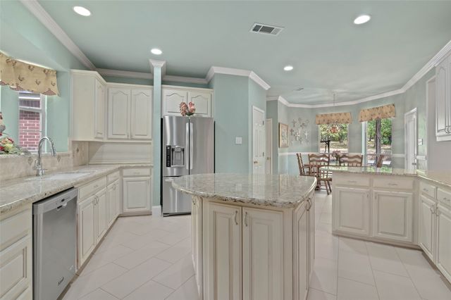 982 Stonecrest Road, Argyle, TX 76226