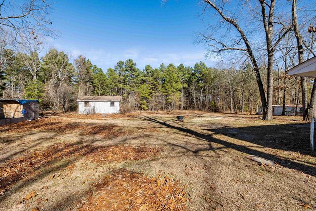 8422 Robinwood Dr, Mabelvale, AR 72103