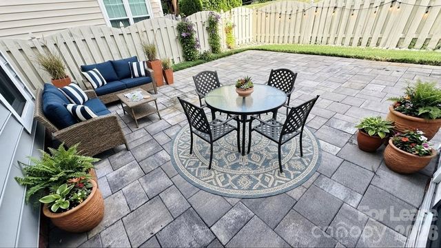 9128 Twilight Hill Court, Charlotte, NC 28277