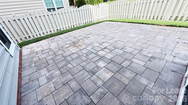 9128 Twilight Hill Court, Charlotte, NC 28277