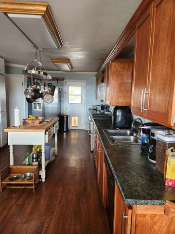 19277 Woodhill Drive, Montgomery Creek, CA 96065