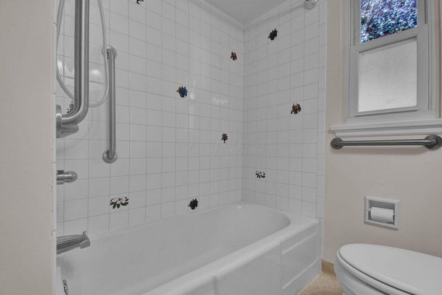 239 N Kellner Road, Columbus, OH 43209