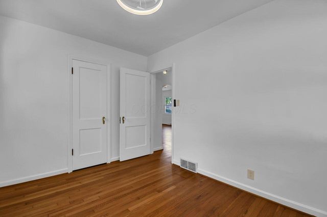 239 N Kellner Road, Columbus, OH 43209