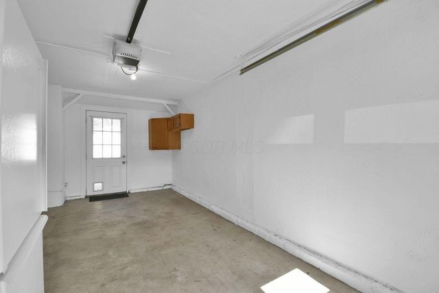 239 N Kellner Road, Columbus, OH 43209
