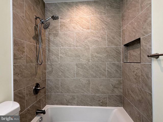 6438 WHITWELL CT, Fort Washington, MD 20744