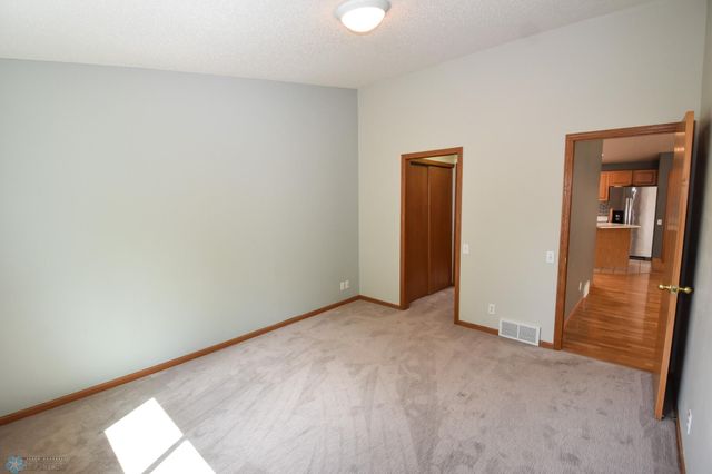 1729 49th Street S, Fargo, ND 58103