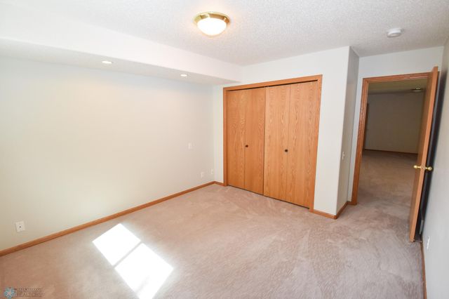 1729 49th Street S, Fargo, ND 58103