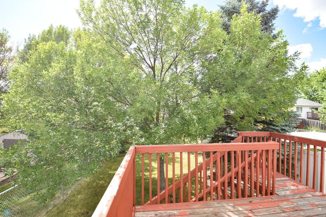 1729 49th Street S, Fargo, ND 58103