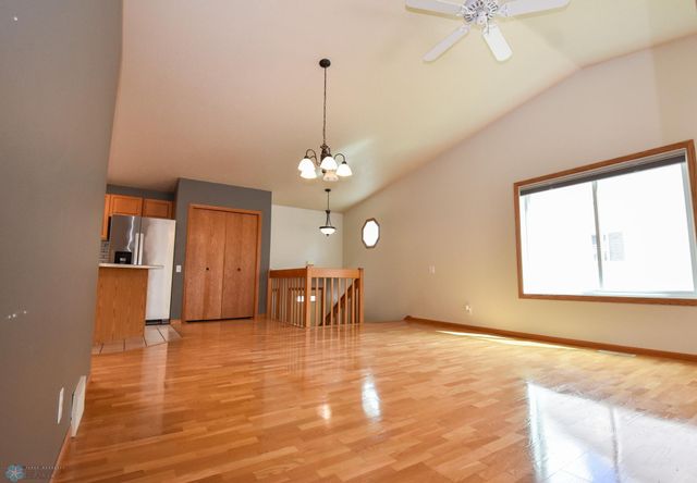 1729 49th Street S, Fargo, ND 58103