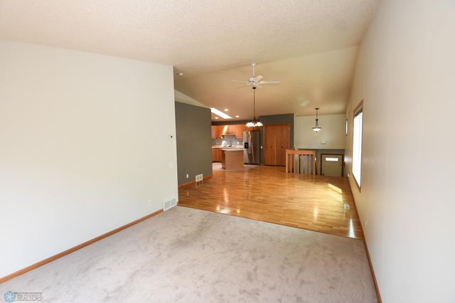 1729 49th Street S, Fargo, ND 58103