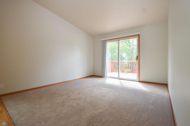 1729 49th Street S, Fargo, ND 58103