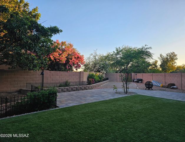 10454 E Rita Ranch Crossing Circle, Tucson, AZ 85747