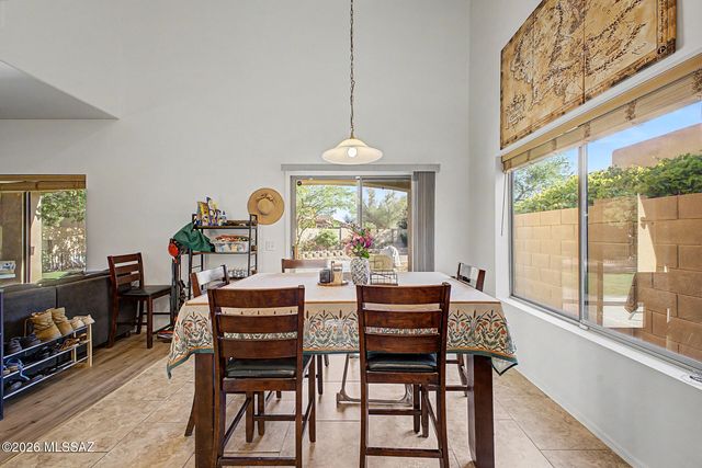 10454 E Rita Ranch Crossing Circle, Tucson, AZ 85747