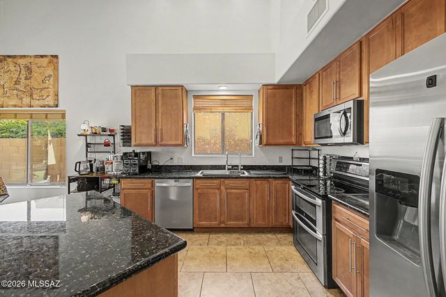 10454 E Rita Ranch Crossing Circle, Tucson, AZ 85747