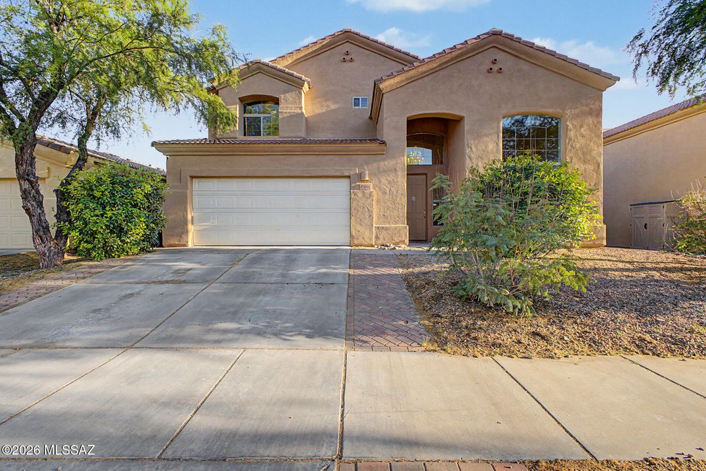 10454 E Rita Ranch Crossing Circle, Tucson, AZ 85747