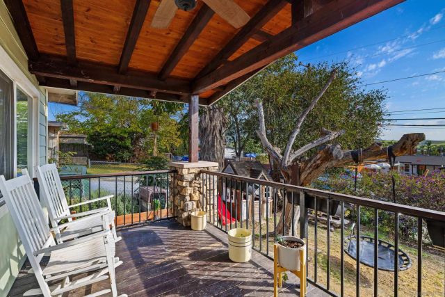 9750 Ivanho St, Spring Valley, CA 91977