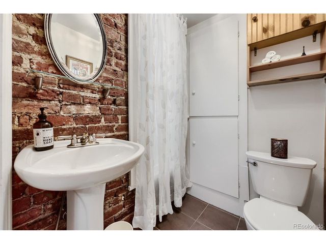 3333 W 37th Ave, Denver, CO 80211