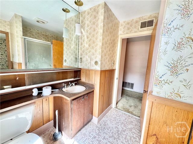 412 Arlington Street, Savannah, GA 31419