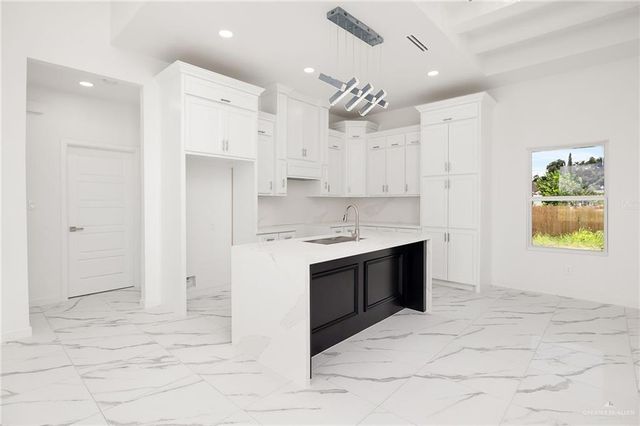 1220 Acacia Drive, San Juan, TX 78589