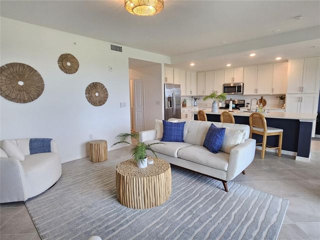 12180 WELLEN GOLF STREET 207, Venice, FL 34293