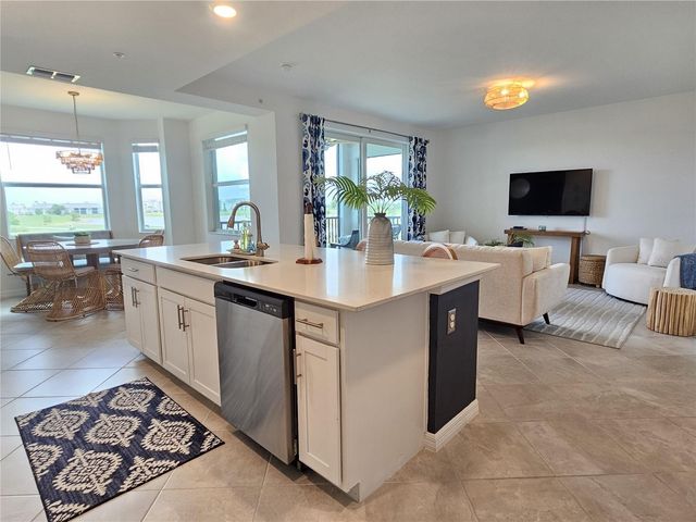 12180 WELLEN GOLF STREET 207, Venice, FL 34293