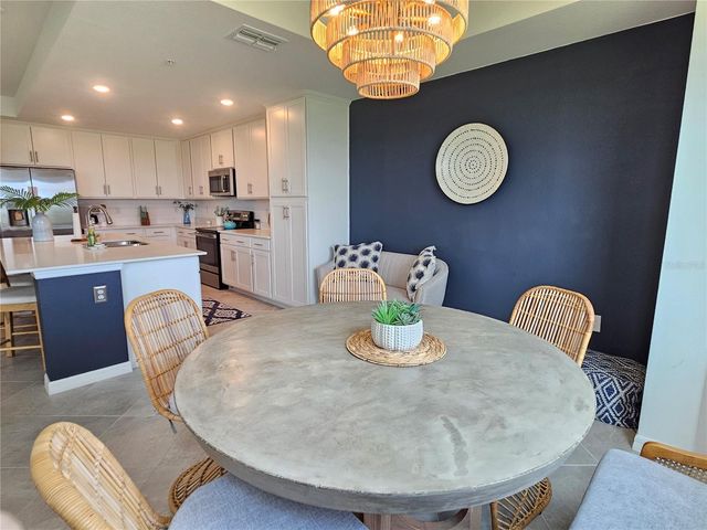 12180 WELLEN GOLF STREET 207, Venice, FL 34293