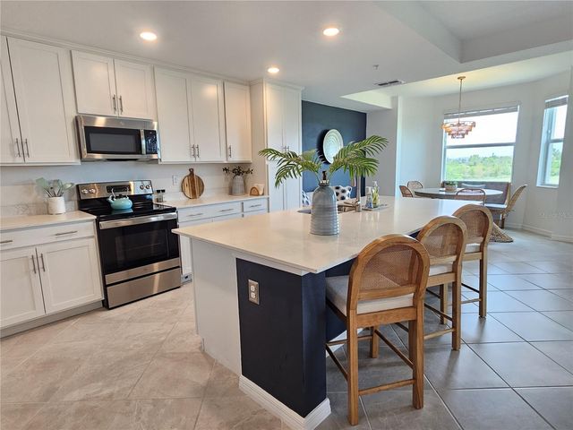 12180 WELLEN GOLF STREET 207, Venice, FL 34293