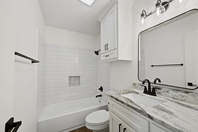 815 Steve Ct, Sanger, TX 76266