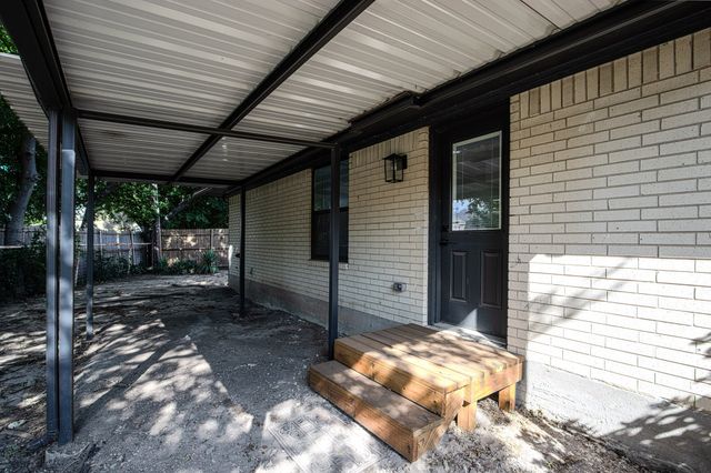 815 Steve Ct, Sanger, TX 76266
