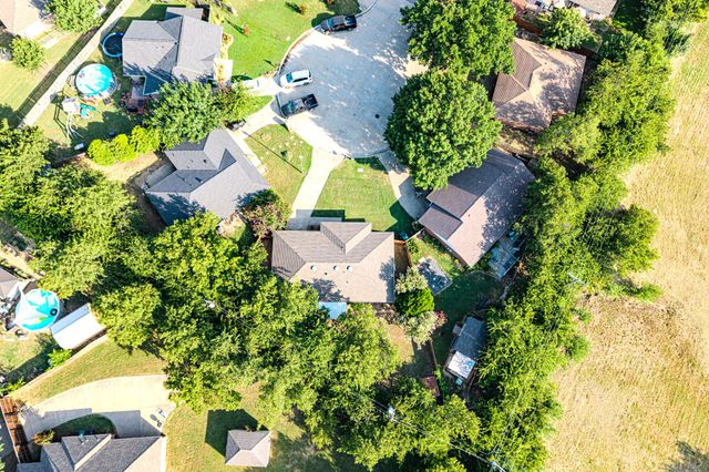 815 Steve Ct, Sanger, TX 76266