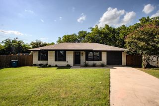 815 Steve Ct, Sanger, TX 76266