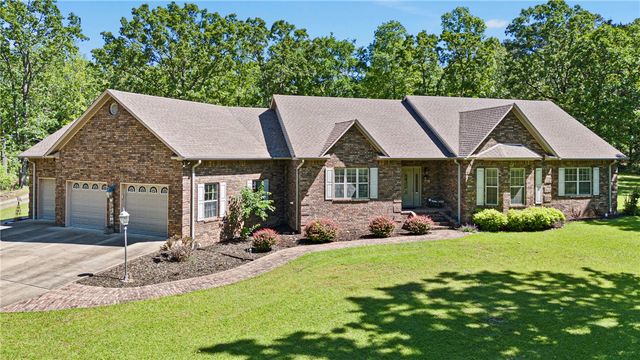 13985 SR 124, Russellville, AR 72802