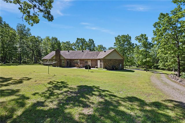 13985 SR 124, Russellville, AR 72802