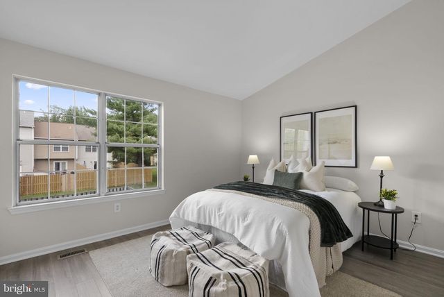 9611 HINGSTON DOWNS, Columbia, MD 21046
