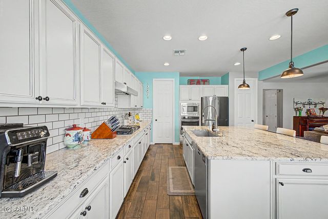 22220 E DESERT HILLS Court, Queen Creek, AZ 85142