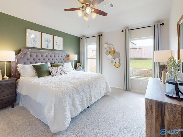 4021 White River, Decatur, AL 35603