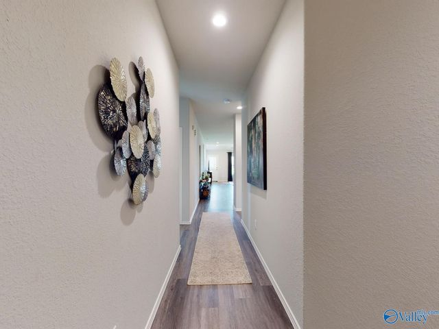 4021 White River, Decatur, AL 35603