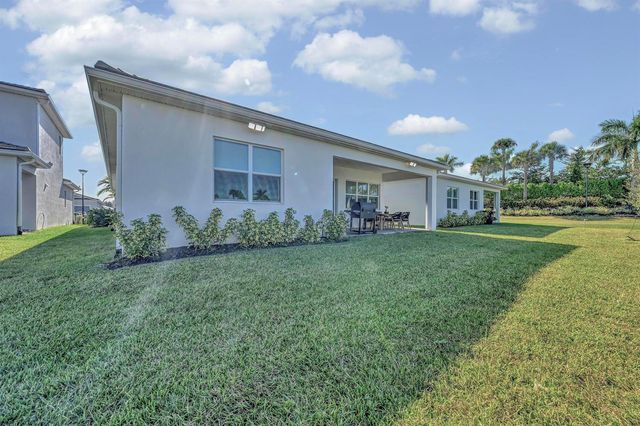 14185 SW Daphne Street, Port St. Lucie, FL 34987