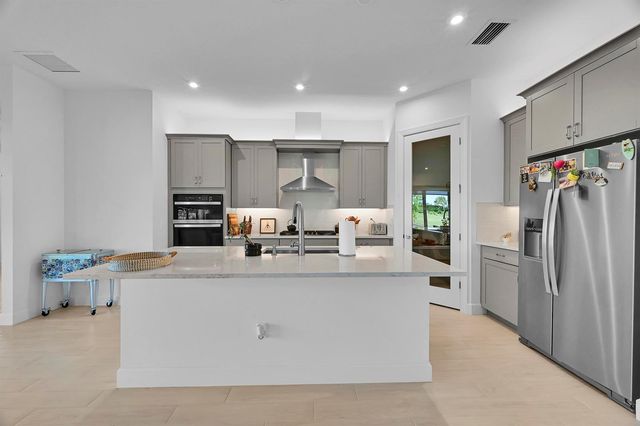 14185 SW Daphne Street, Port St. Lucie, FL 34987
