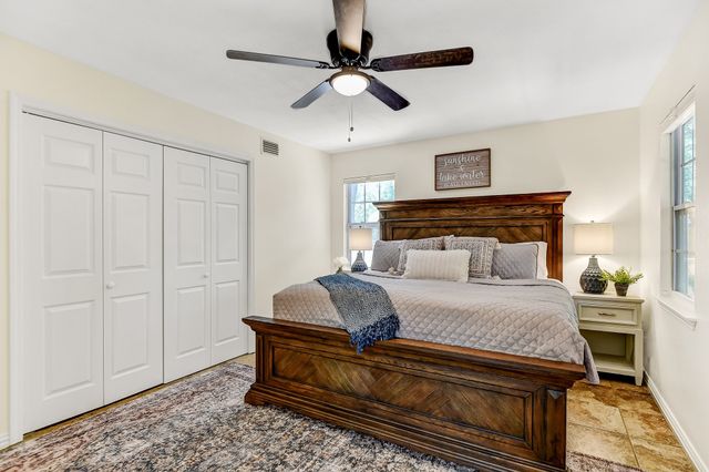 343 Plantation Avenue, Pottsboro, TX 75076