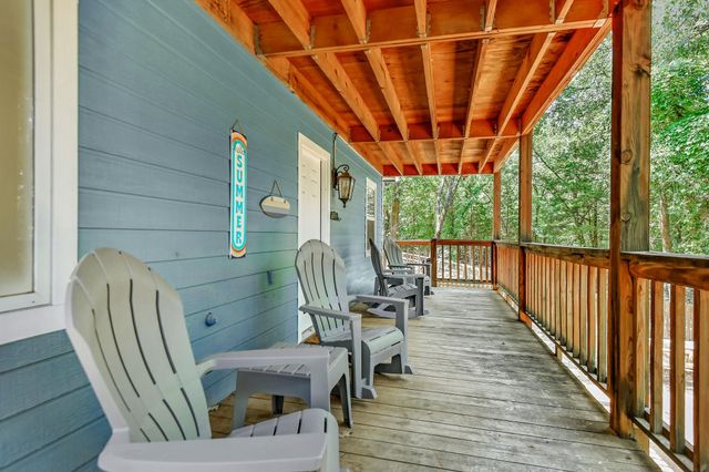 343 Plantation Avenue, Pottsboro, TX 75076