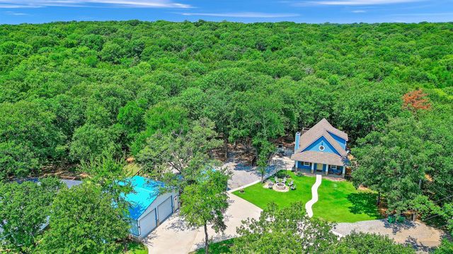343 Plantation Avenue, Pottsboro, TX 75076