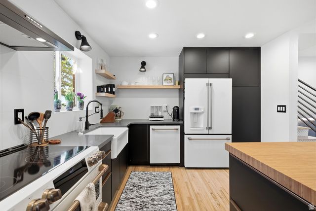 3720 E YOSEMITE DR, Salt Lake City, UT 84109