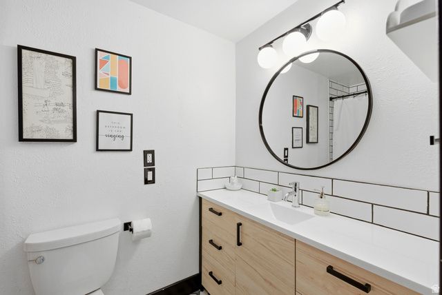 3720 E YOSEMITE DR, Salt Lake City, UT 84109